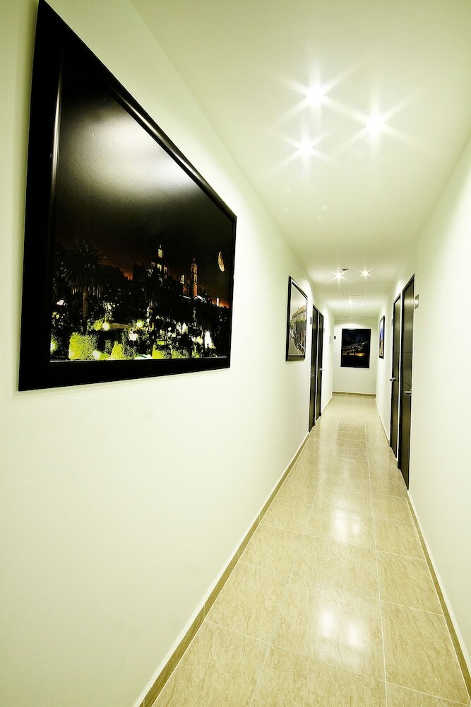Hotel First Inn