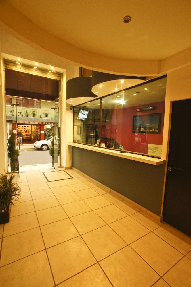 Hotel First Inn