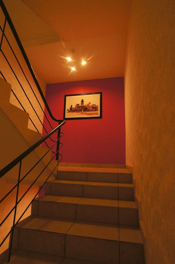 Hotel First Inn