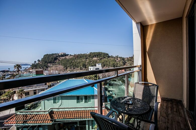 Cheonjiyeon Hotel