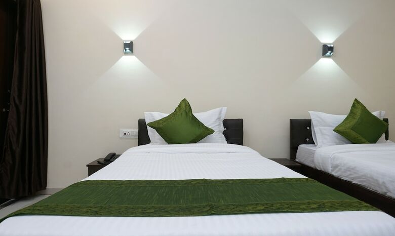 Hotel Treebo Trip Lotus