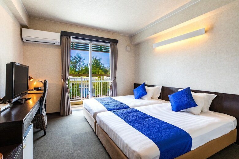 Hotel Kerama Terrace