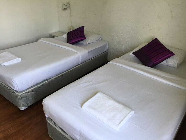 Hostal Take A Nap Hotel