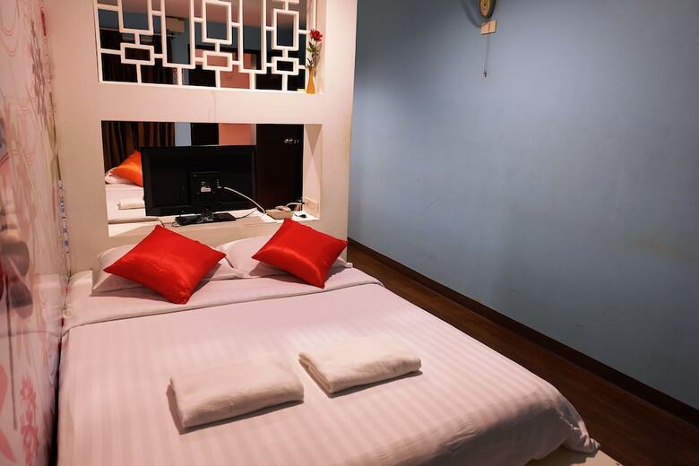 Hostal Take A Nap Hotel
