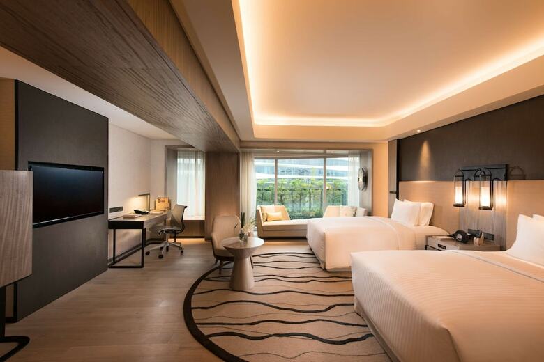 Hotel Conrad Manila