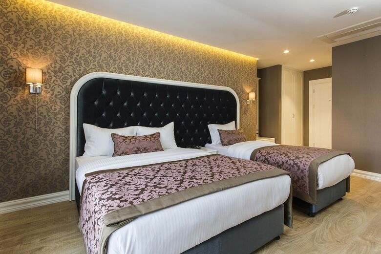 Dencity Hotel