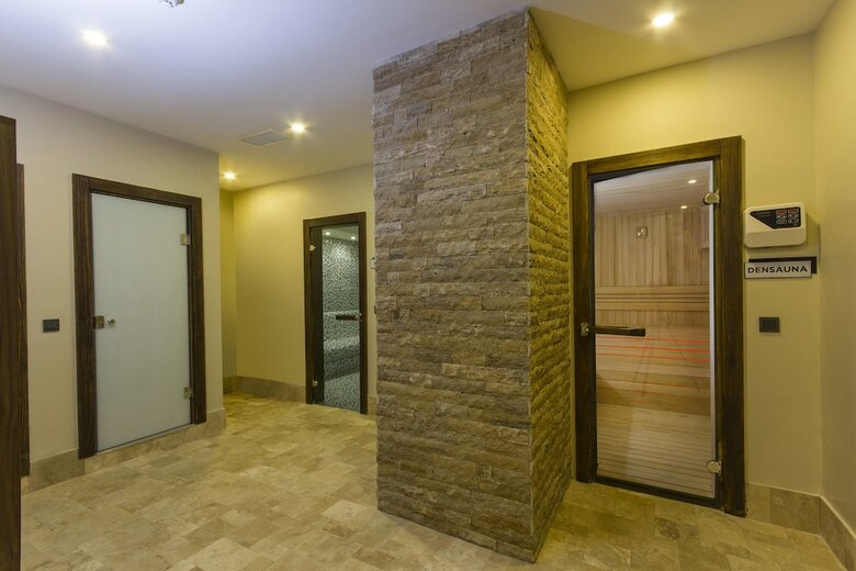 Dencity Hotel