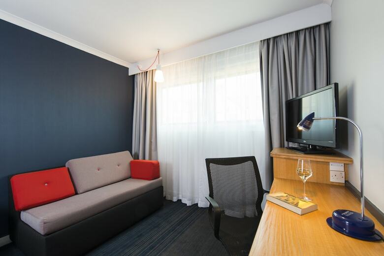 Hotel Holiday Inn Express Warwick - Stratford-upon-avon