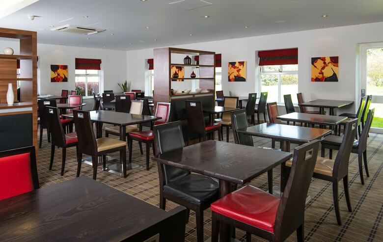 Hotel Holiday Inn Express Warwick - Stratford-upon-avon