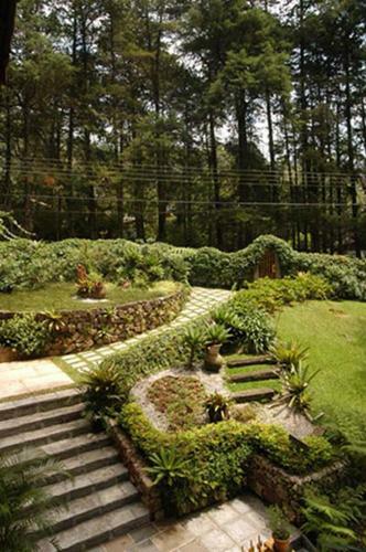 Hostal Brom�lia Sabi� & Cia