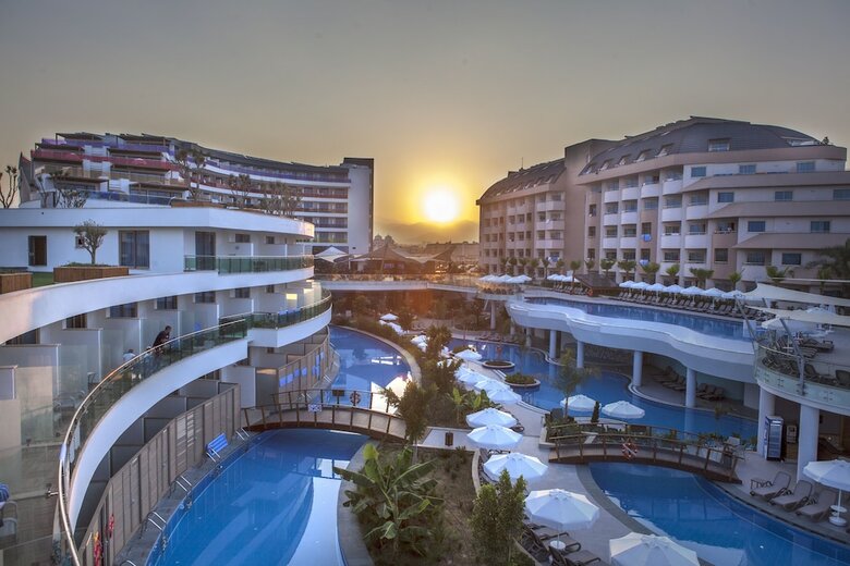 Long Beach Harmony Hotel & Spa - All Inclusive
