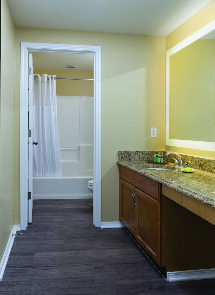 Hotel Club Wyndham Branson At The Meadows