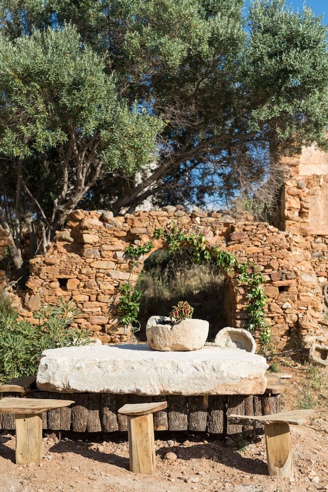 Aparthotel Lameriana Secret Village