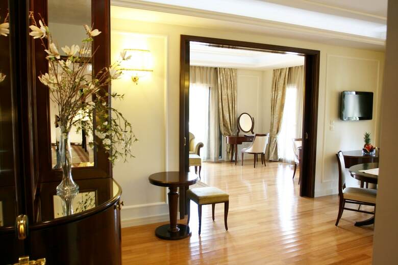 Hotel President Solin