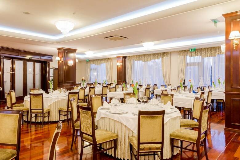 Hotel President Solin