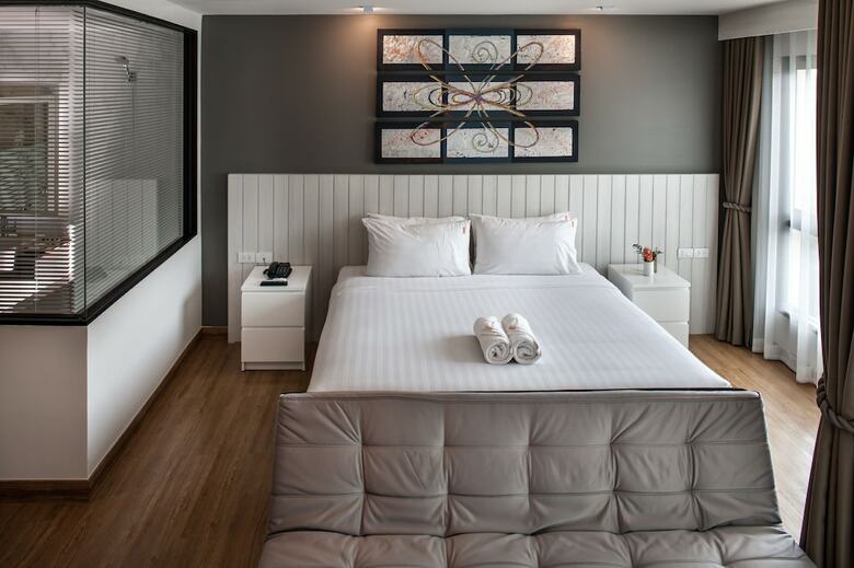 Cmor Hotel Chiang Mai By Andacura