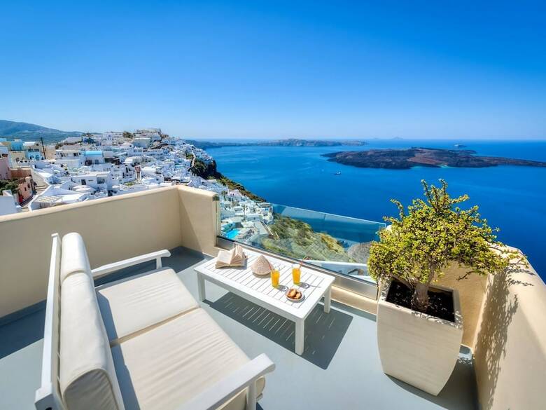 Hotel Damigos Caldera World