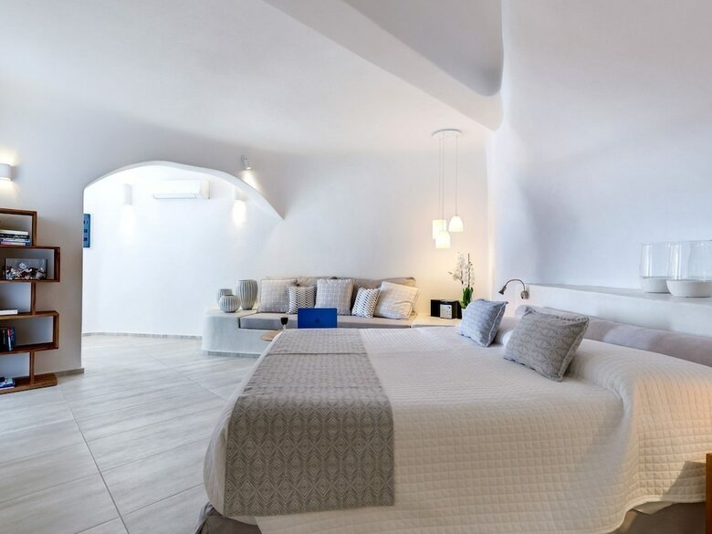 Hotel Damigos Caldera World