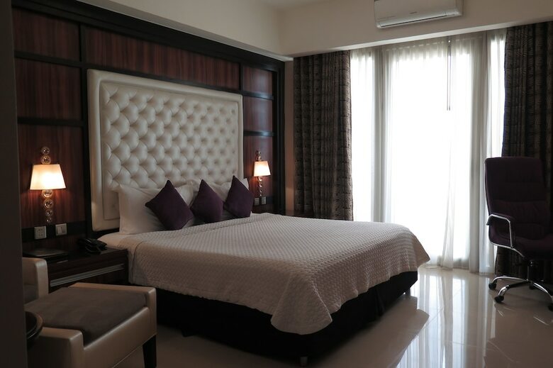 Hotel Central Park Tower Resort