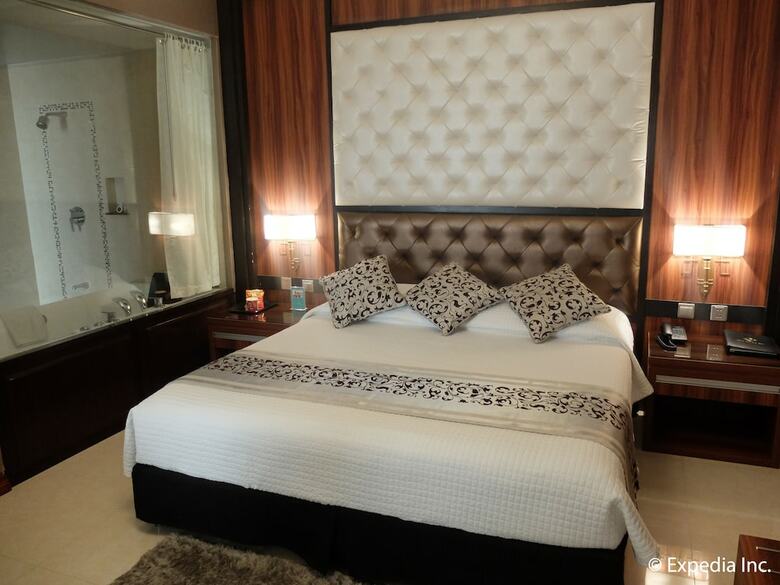 Hotel Central Park Tower Resort