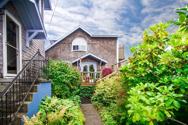 Boreas Bed & Breakfast Inn