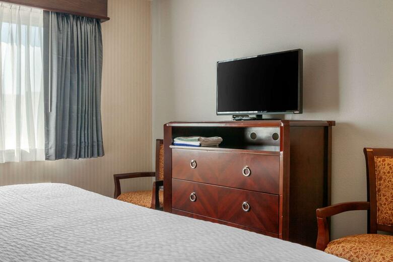 Apartamento Clarion Hotel & Suites