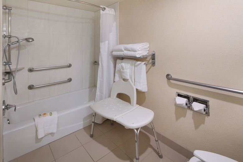 Holiday Inn Hotel & Suites Anaheim