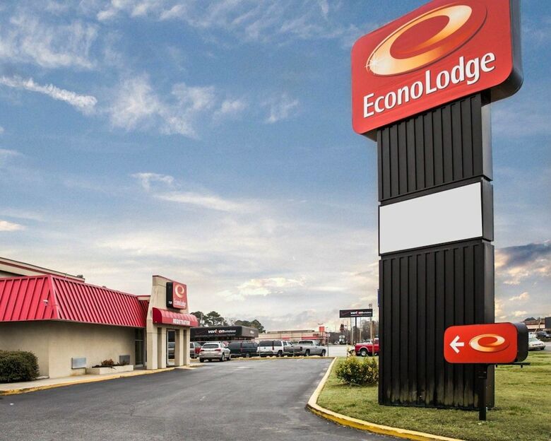 Hotel Econo Lodge North