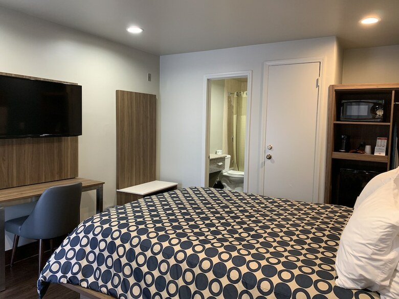 Hyland Motel