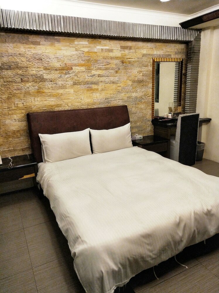 Harbor Elite Hotel