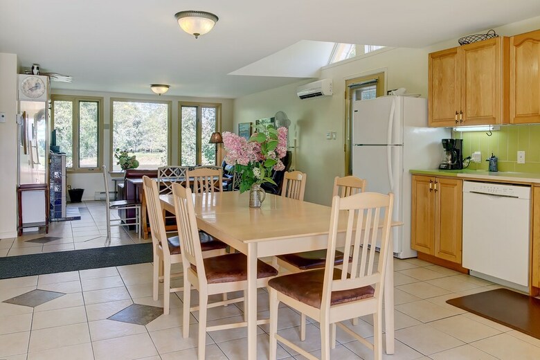 Scott Chalet Spa Sur Rivi�re