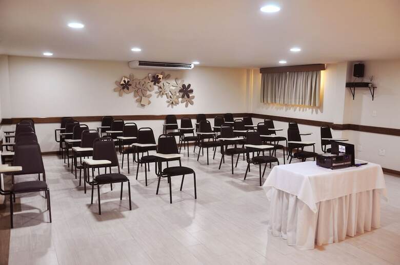 Cegil Hotel Boulevard