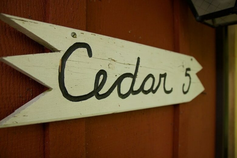 Cabana The Wayfarer Resort