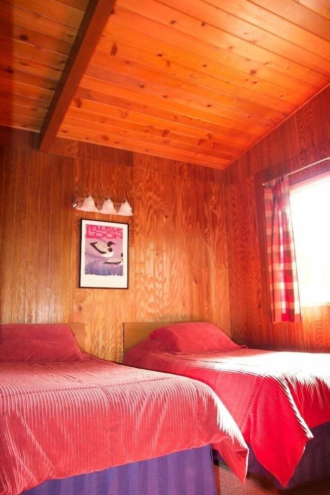 Cabana The Wayfarer Resort