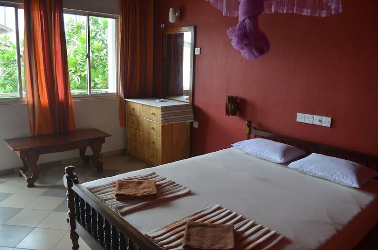 Hotel Paradiso