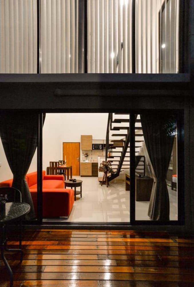 The Pad Silom Serviced Apartment