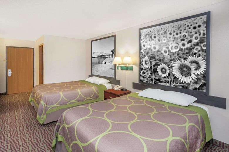Hotel Super 8 By Wyndham Muscatine
