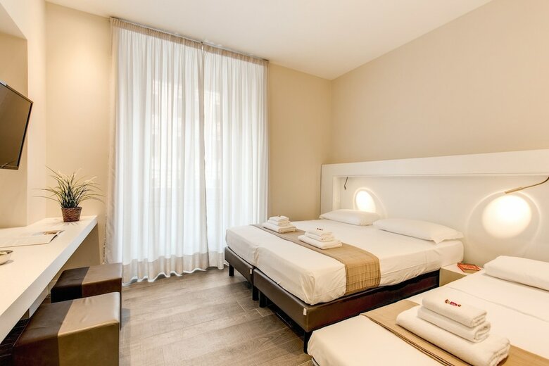 Ecce Roma Suites