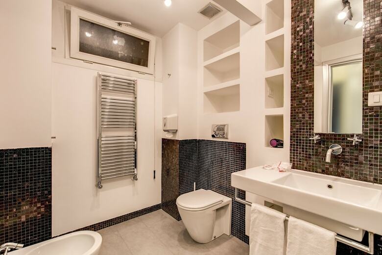 Ecce Roma Suites