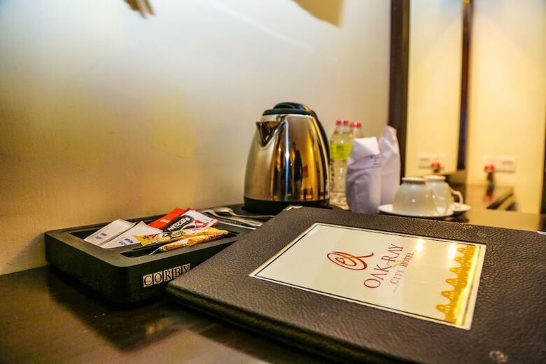 Oak Ray City Hotel