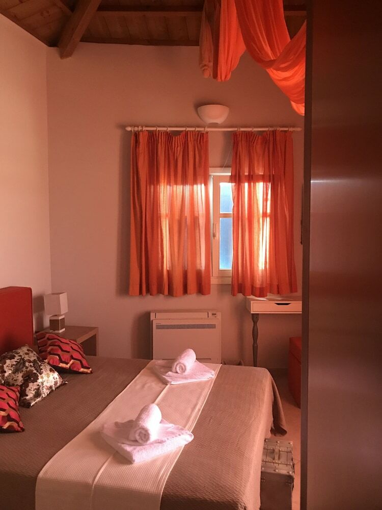 Aparthotel Castri Village - Kythira Quality Resort