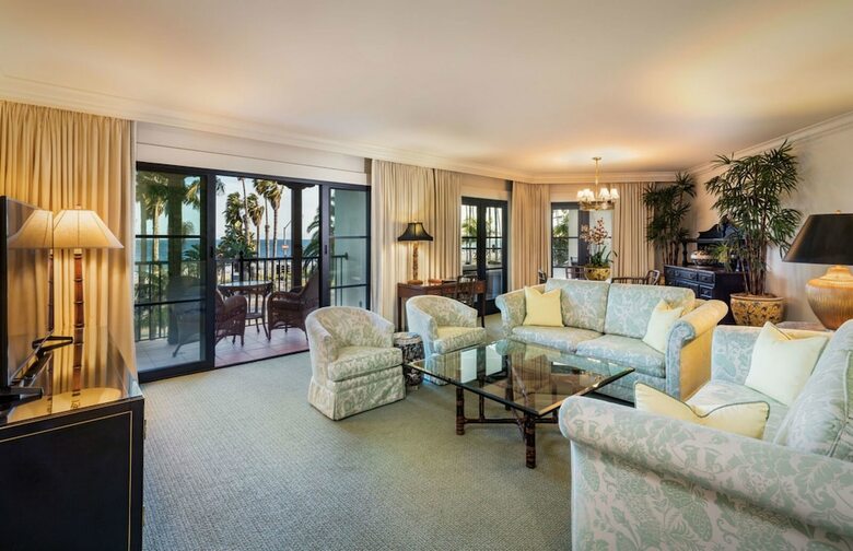 Hotel Santa Barbara Inn