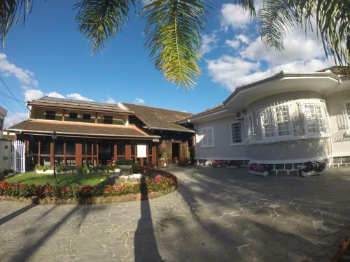 Hostal Dein Haus Pousada