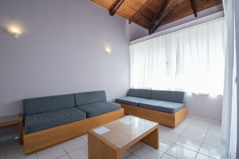 Aparthotel Creta Elena