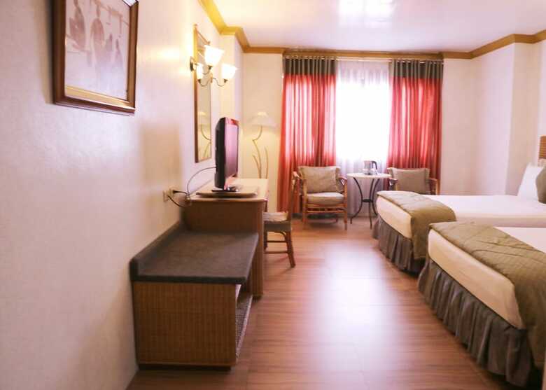 Golden Pine Hotel