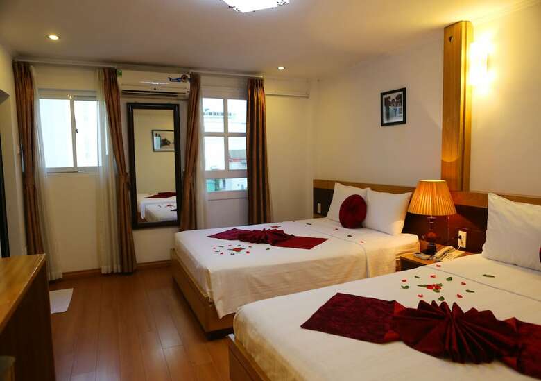 Madam Moon Hotel