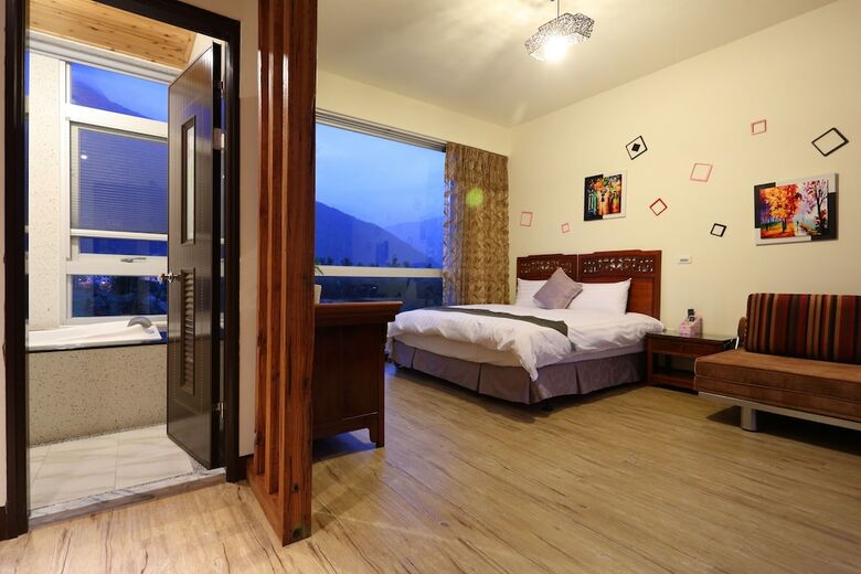 Bed & Breakfast Taroko Aluwa Homestay