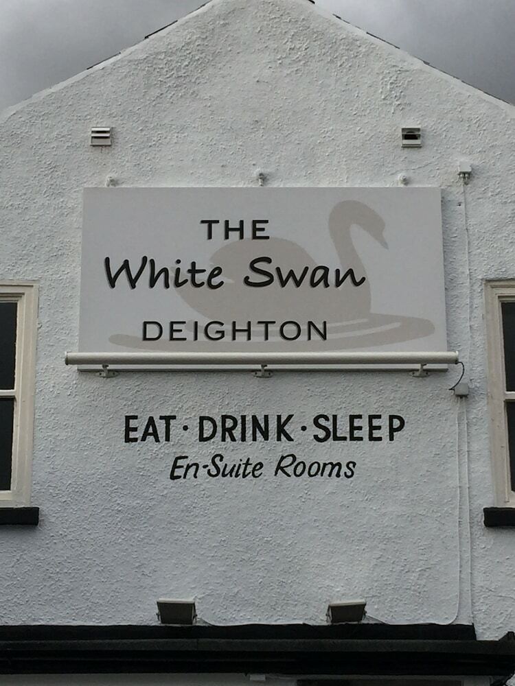 Posada White Swan