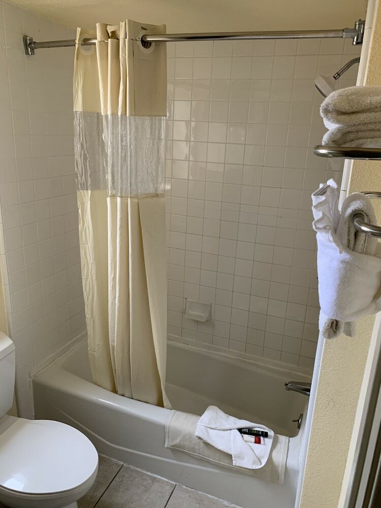 Hotel Mission Inn San Luis Obispo