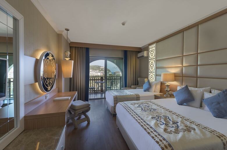 Hotel Quattro Beach Spa & Resort - All Inclusive